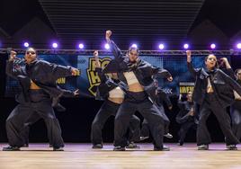 El Palacio de Deportes se convierte en una gran pista de baile