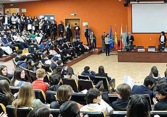 El consejero de Educación, Sergio Silva, ha intervenido en la cita de la ONU.