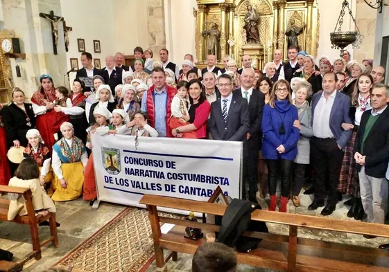 Entrega de premios de una edición anterior en la parroquia de Fresno del Río