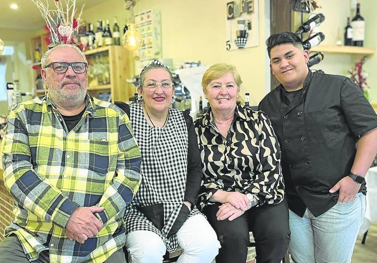 Armando Sousa, Nereida García, 'Chari' Martínez y Óscar Sánchez.