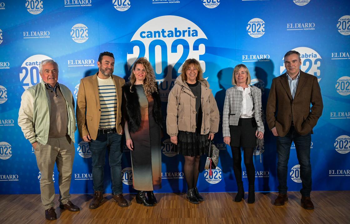 Lino Javier Palacios, Javier Menéndez, Noelia González, Miriam Jimeno, Teresa Cobo y Alberto Santamaría.