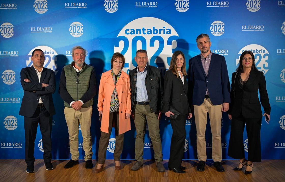 Miguel Ángel López, Rafaél Álvarez, Ana Sánchez, Francisco Gallardo, Mónica Aira, Ricardo Milohnoja y Henar Scheilch.