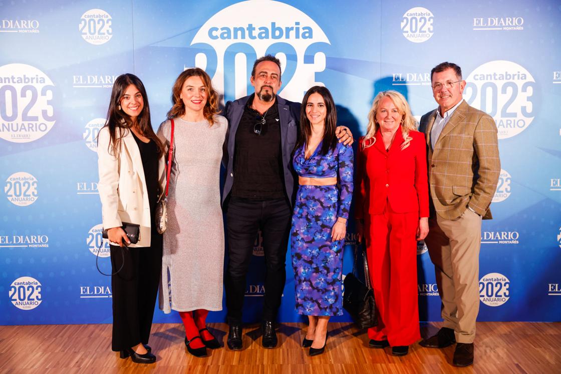 Esther Herreros, Marta Gómez, Jesús Humara, María García, Ana García y Álvaro Sánchez.