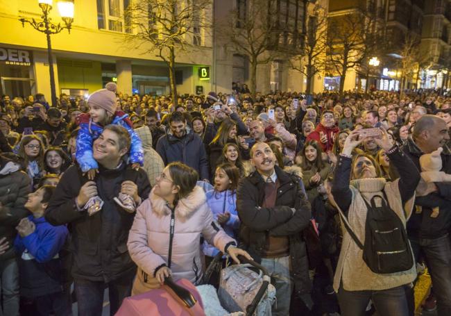 Público durante el pregón de las fiestas de San José del año pasado