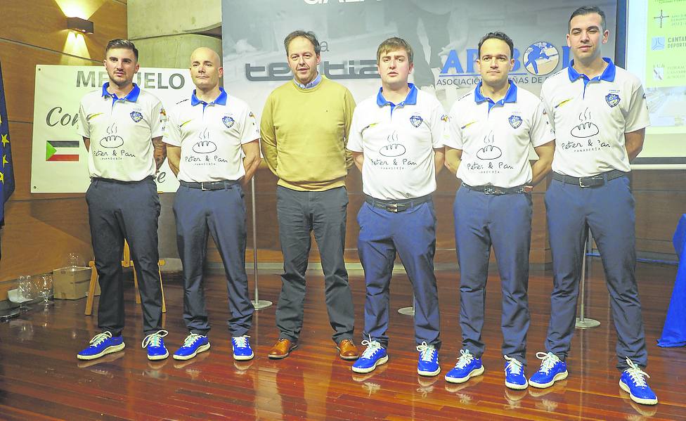 Manu Diego, Ico Núñez, Chisco Ceballos, Chin Velasco, Michel Valdés y Pablo Lavín.