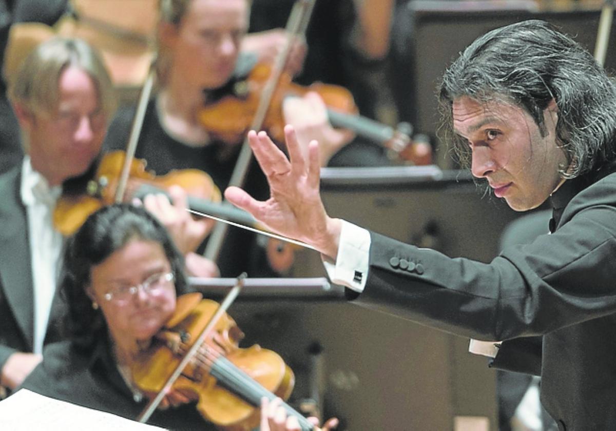 Vladimir Jurowski, director de la jornada musical del jueves. Montaje teatral sobre la figura de Ada Byron.