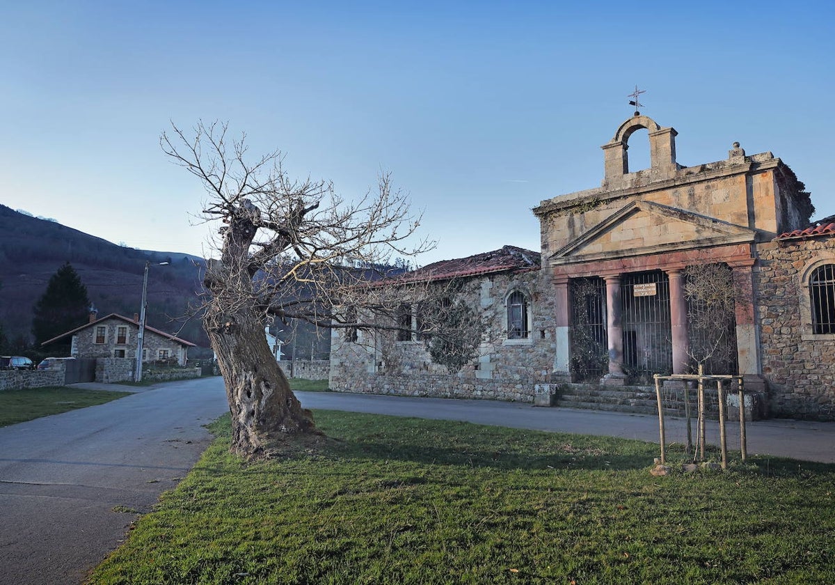 Antiguas escuelas de Terán.