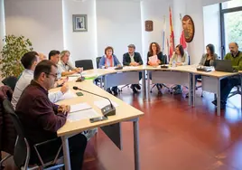 Concejales en la sesión plenaria celebrada en octubre de 2023.