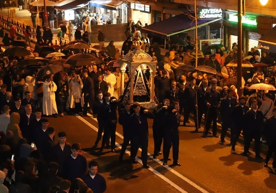 Procesión de «Las Antorchas» celebrada en la noche del sábado.