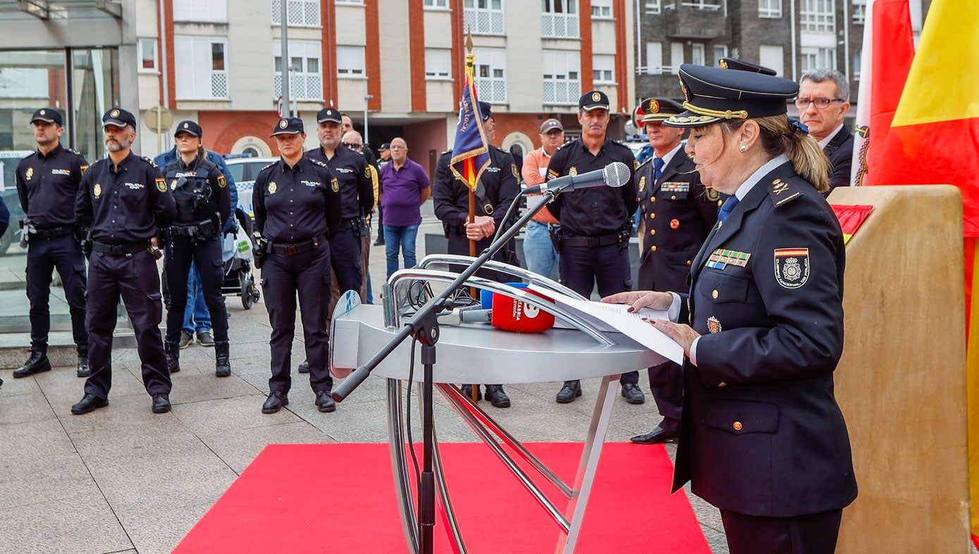 «Somos una institución moderna y valorada que aspira a seguir avanzando con el ciudadano», ha enfatizado la jefa superior de la Policía Nacional, Carmen Martínez.