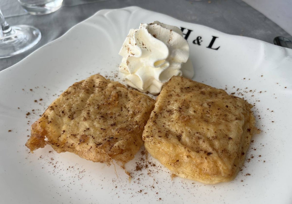 La leche frita es uno de los postres más típicos de la cocina española.