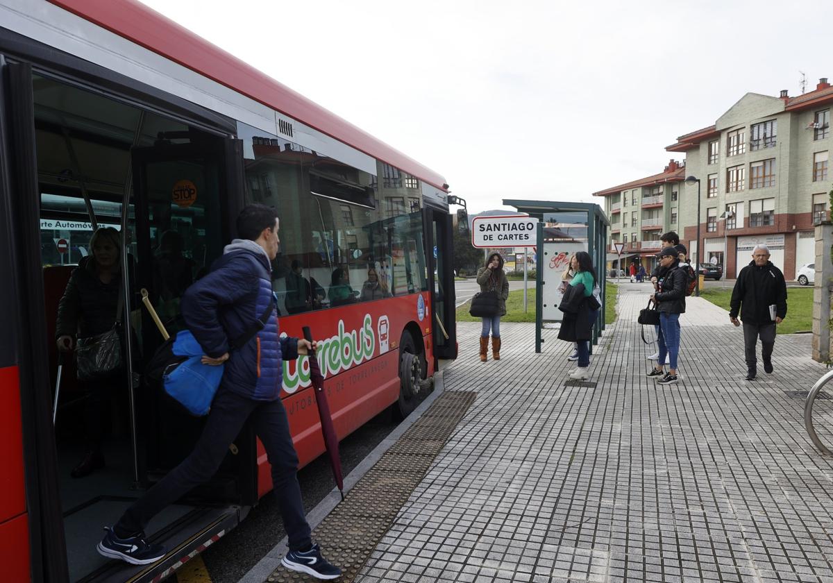 La conexión del Torrebús con el vecino municipio de Cartes se estableció a finales de diciembre.