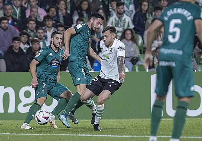 Derrota ante el Racing de Ferrol.
