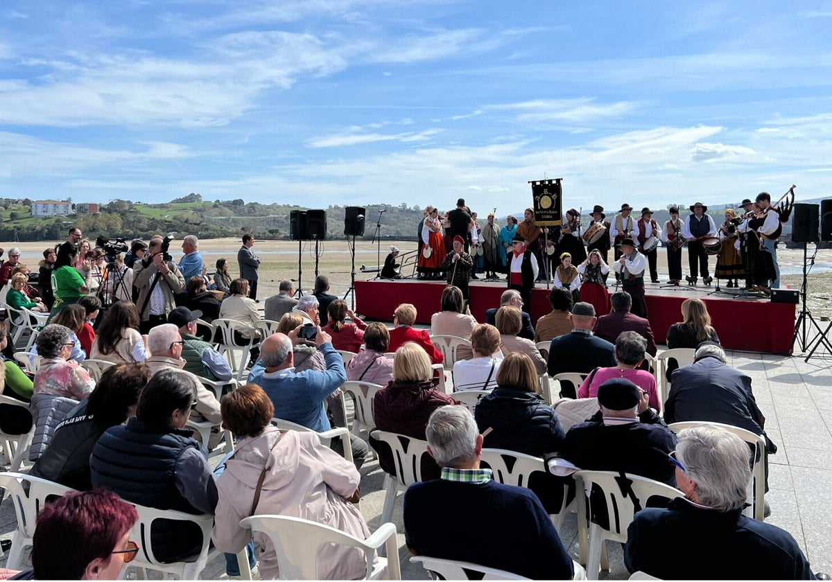 Celebración del Día de las Villas Marinas en San Vicente de la Barquera el año pasado.