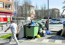 La huelga de basuras de Bezana se dejó sentir en las calles mientras estuvo vigente.