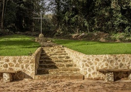 La Cruz de los Viules ha sido reubicada creando un nuevo espacio público.