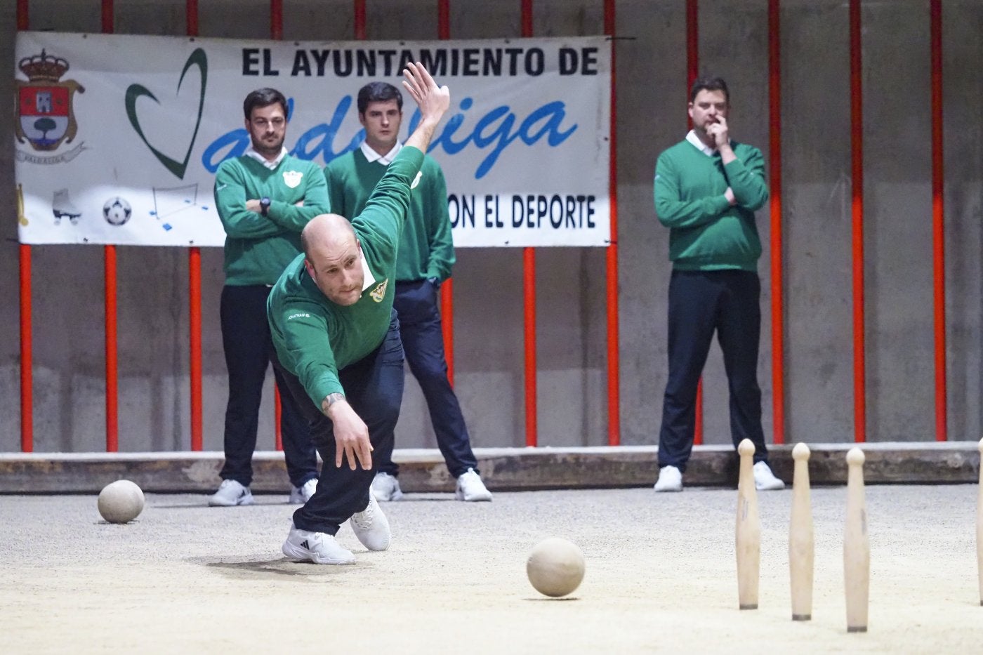 Jonathan García birla ante sus compañeros en Borbolla.