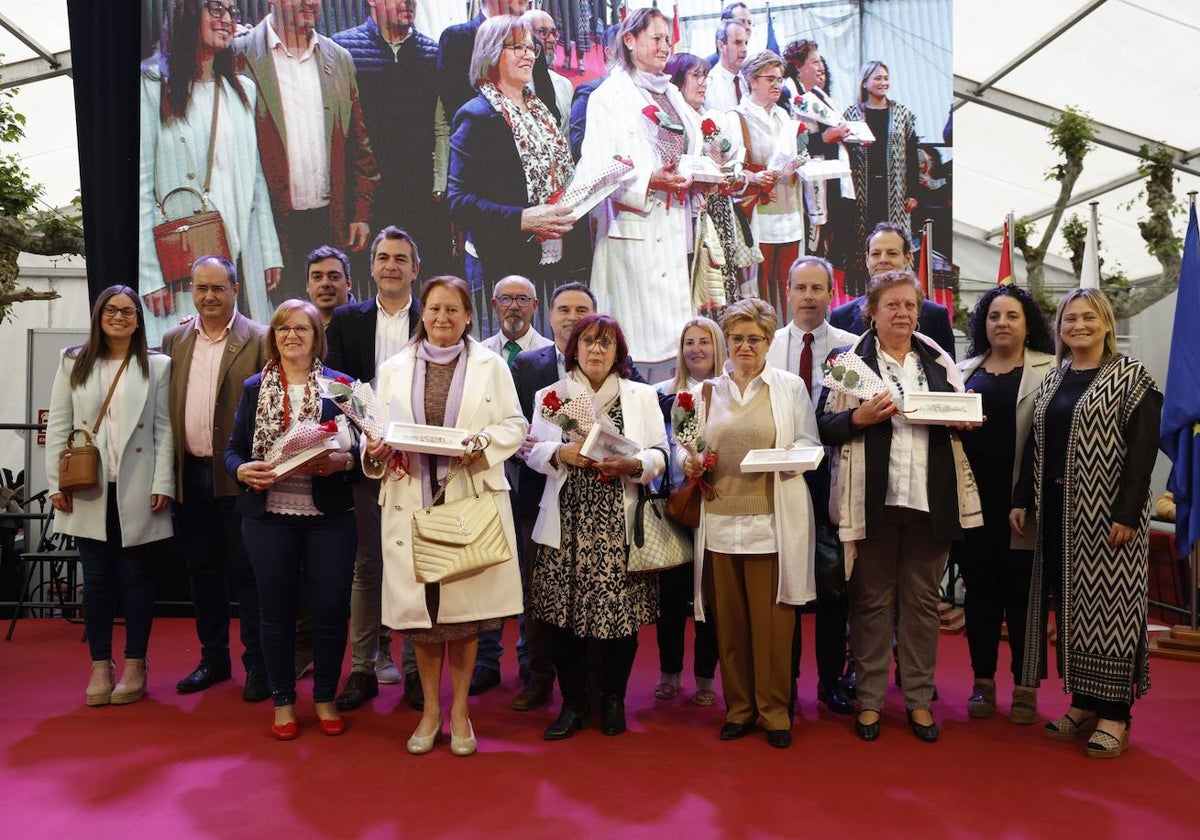 Homenajes y premios para clausurar la Feria de la Anchoa