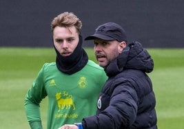 Peque entrena con el grupo y Andrés Martín se reserva