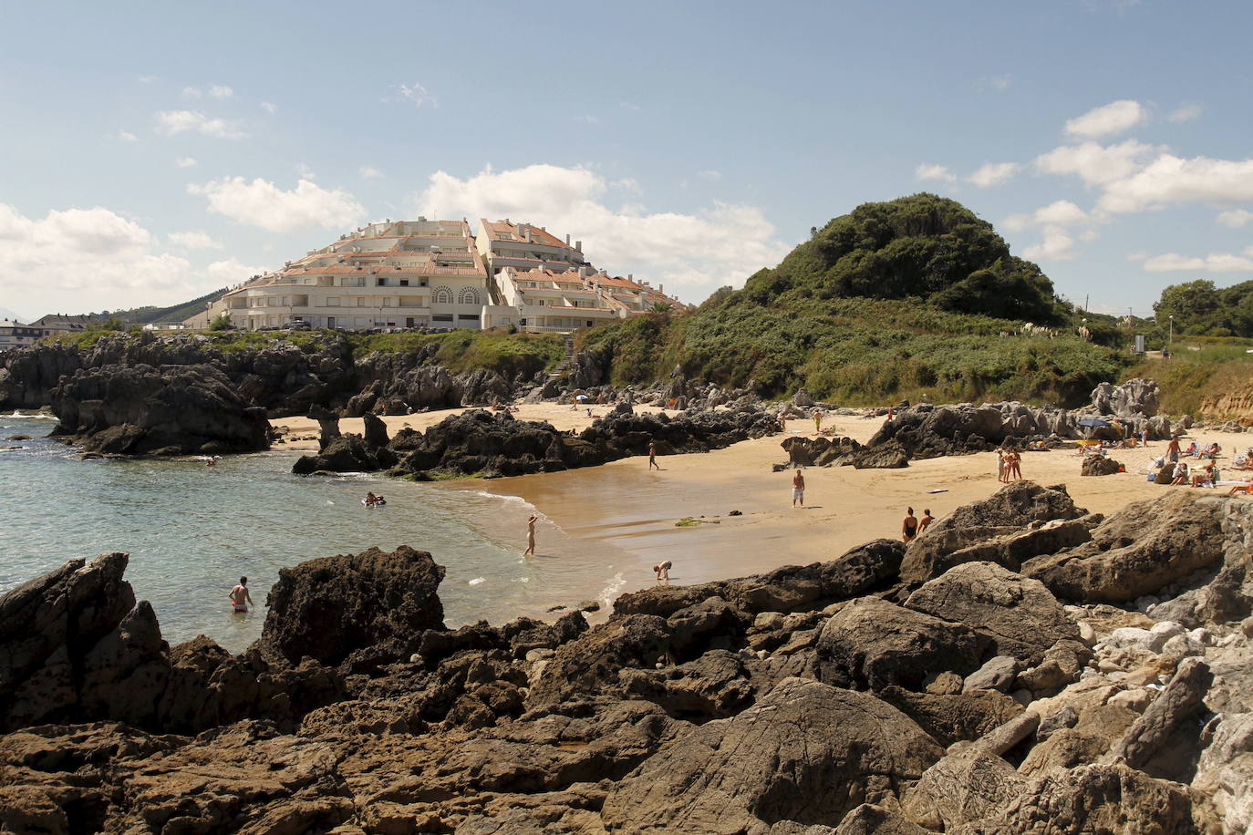 Playa de El Sable de Quejo (Arnuero).