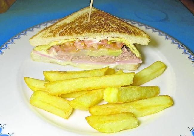 Sándwich Club.