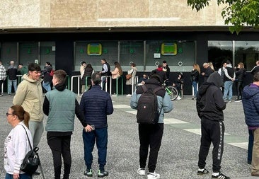 De nuevo, colas en las taquillas del Racing