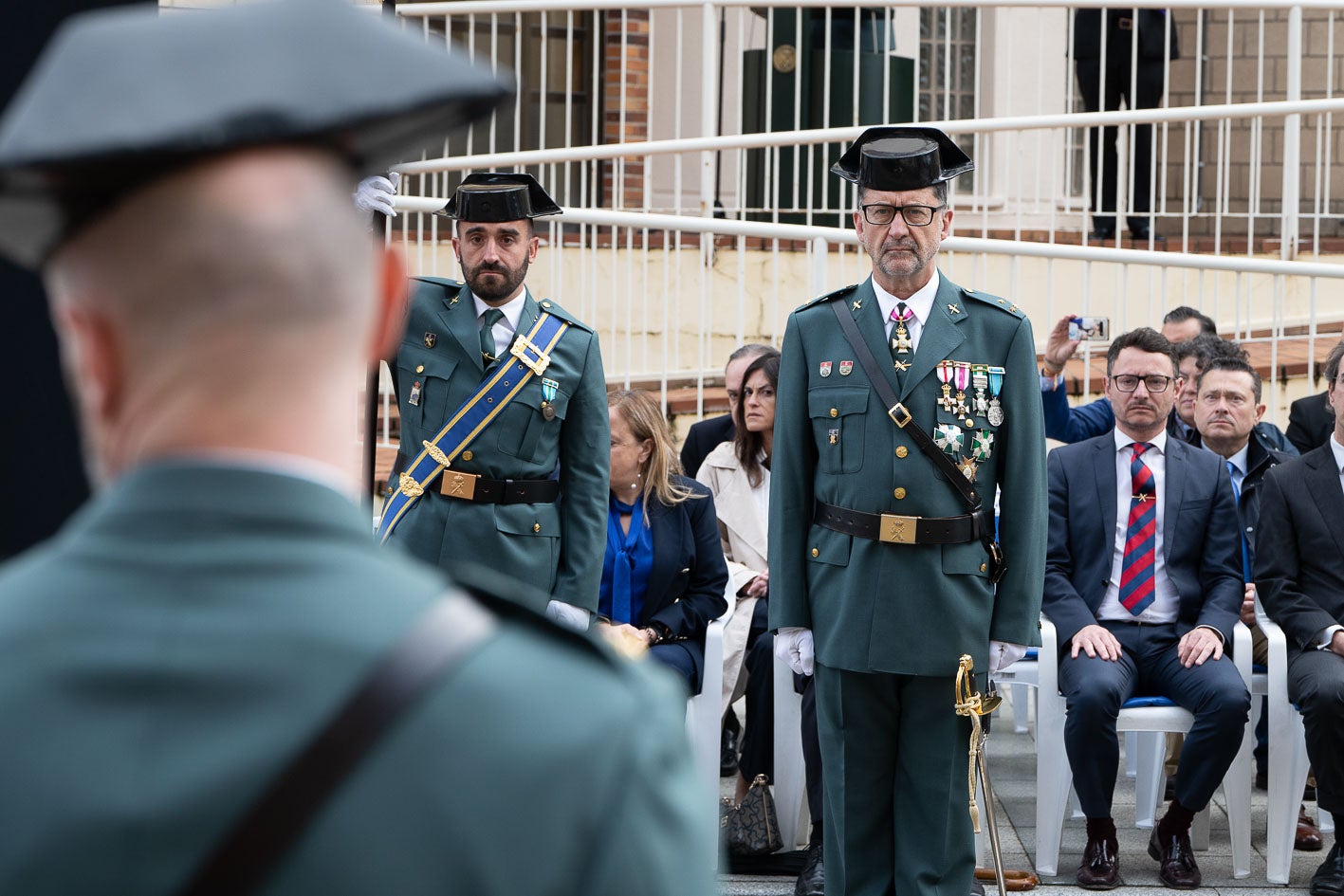 Los agentes recién llegados y los veteranos compartieron espacio en el acto. 