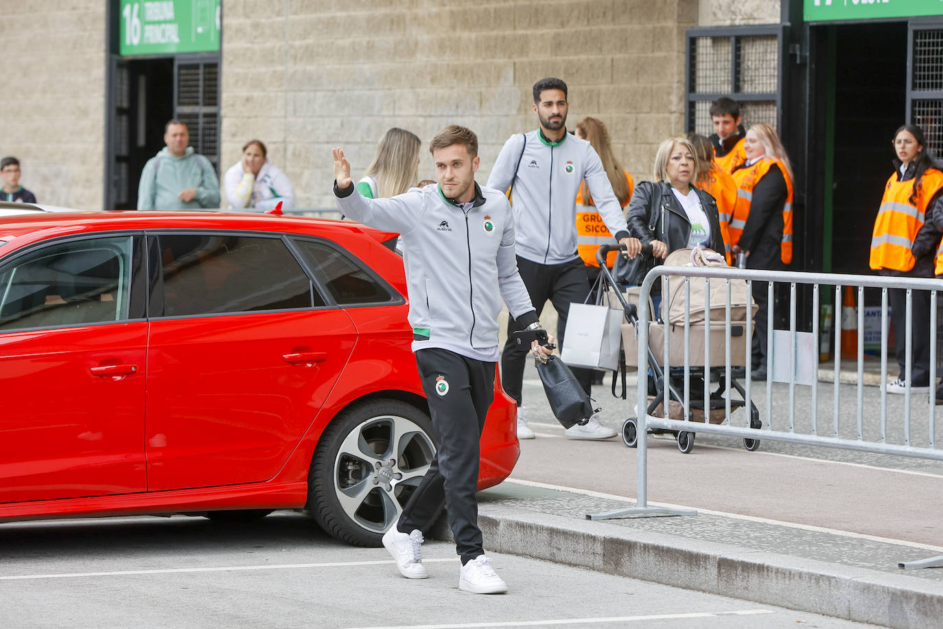 Dani Fernández y Rubén Álvea, a punto de entrar en los Campos de Sport.