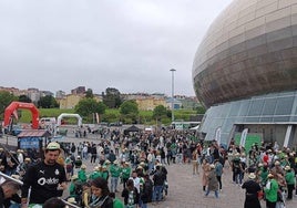 La fan zone, poco después de las dos de la tarde.