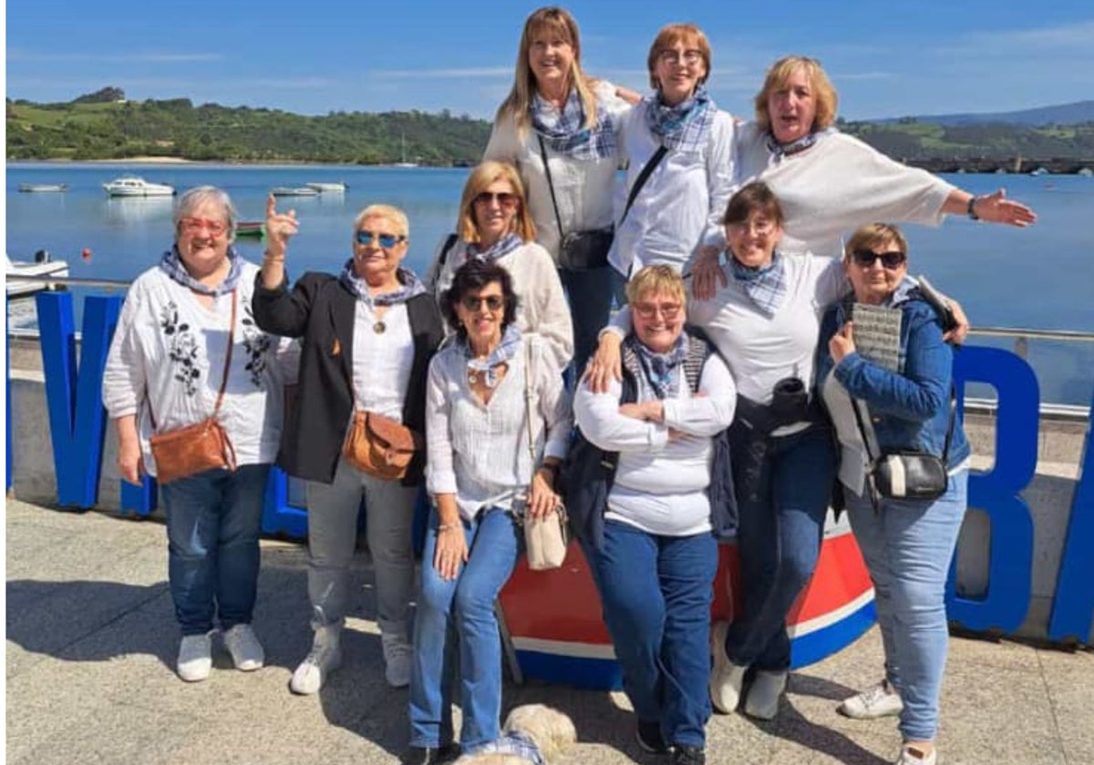 Integrantes de la cuadrilla Golpe de Mar.