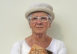 La poeta Gloria Ruiz.