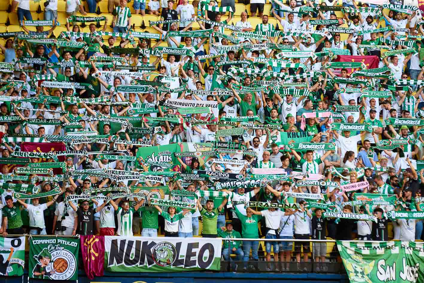 Los aficionados verdiblancos no dejaron solo a su equipo en Villarreal.