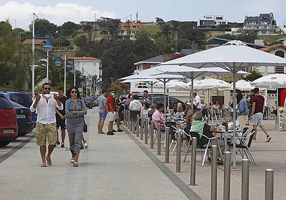 Suances repintará su Paseo Marítimo con cargo al Presupuesto