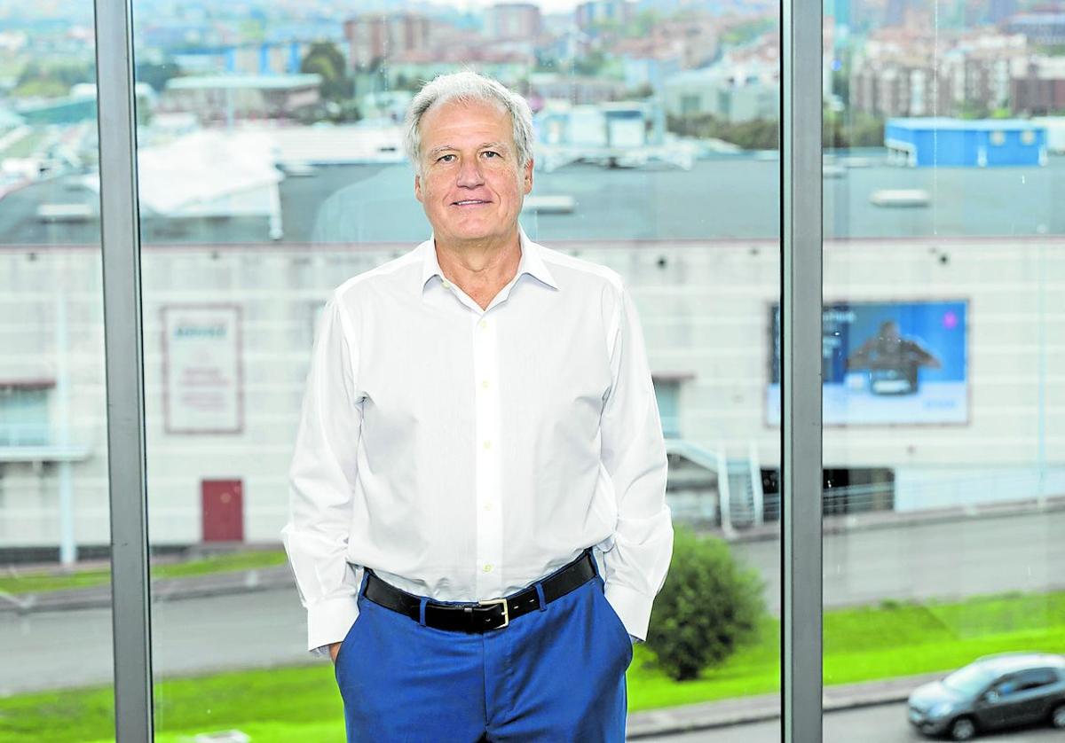 Eduardo Arasti.