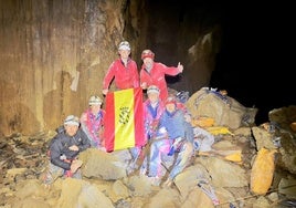 Los integrantes del equipo de la UME trasladado a Cantabria para realizar estos ejercicios.