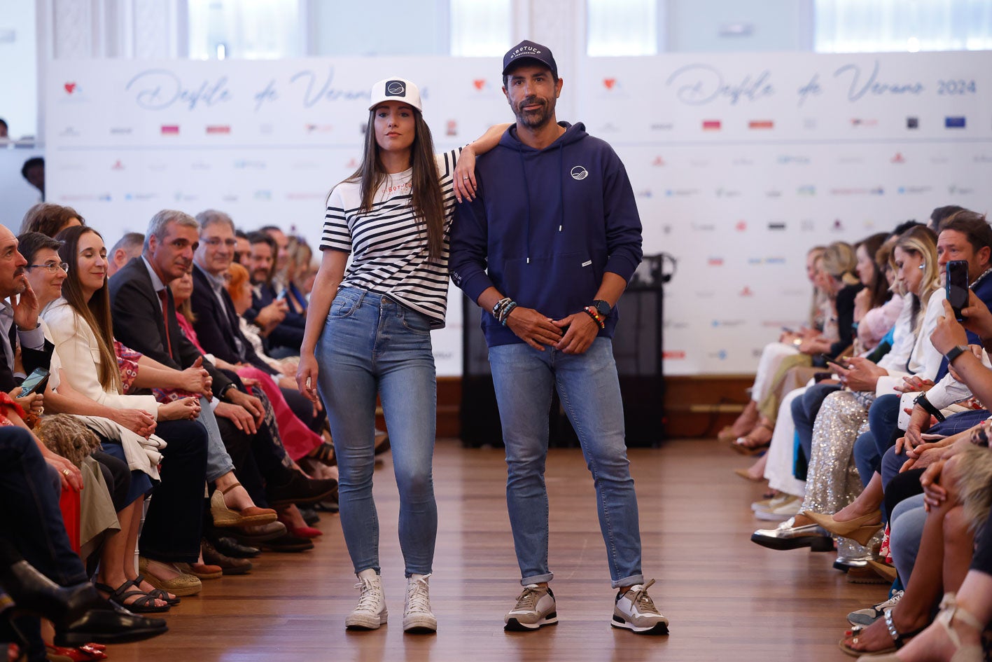 Paula Díaz y Carlos Torre en el desfile de El Botuco.