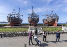 Los galeones de Vital Alsar, en La Magdalena, se encuentran muy deteriorados.