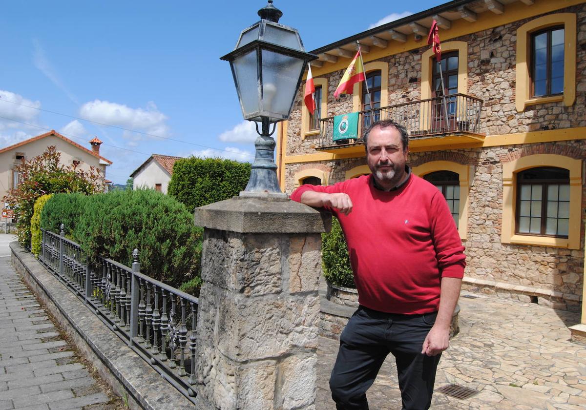 José Carlos Lavín afronta su quinta legislatura al frente del Ayuntamiento de Penagos.