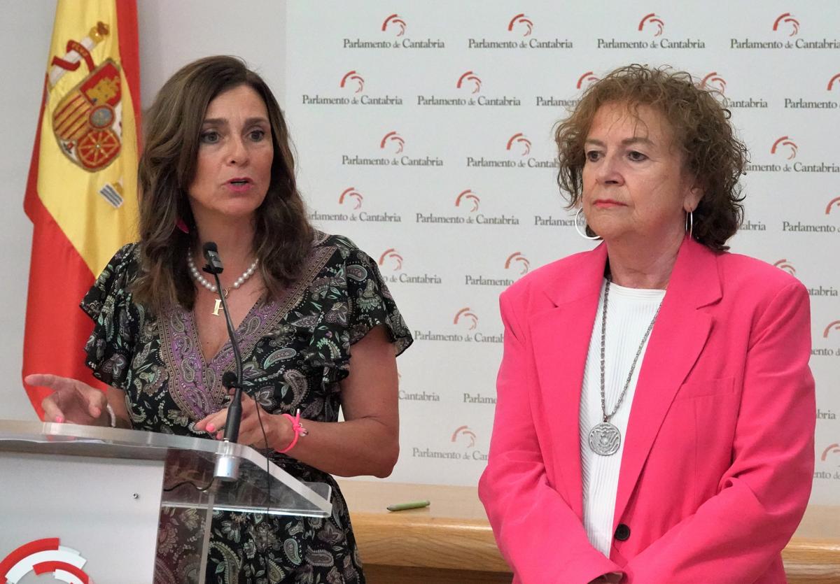 Paula Fernández y Teresa Noceda.