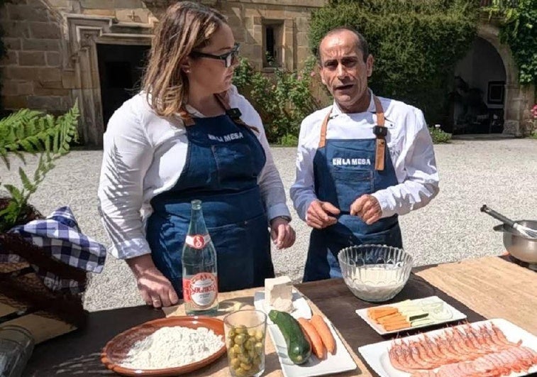 'Hoy cocinamos con...' José Ángel 'Chili' García, de Finca San Juan, gambas en gabardina