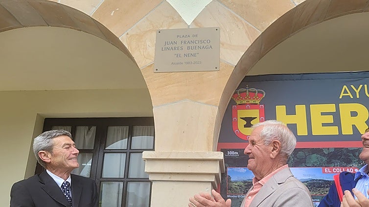 Herrerías rinde un emotivo homenaje a Francisco Linares «El Nene»