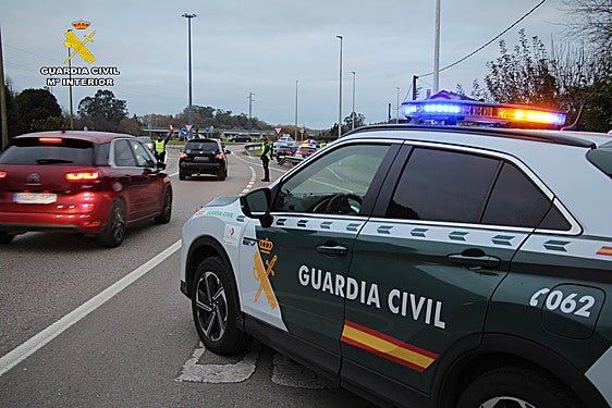Uno de los controles de tráfico instalados para aumentar la seguridad.
