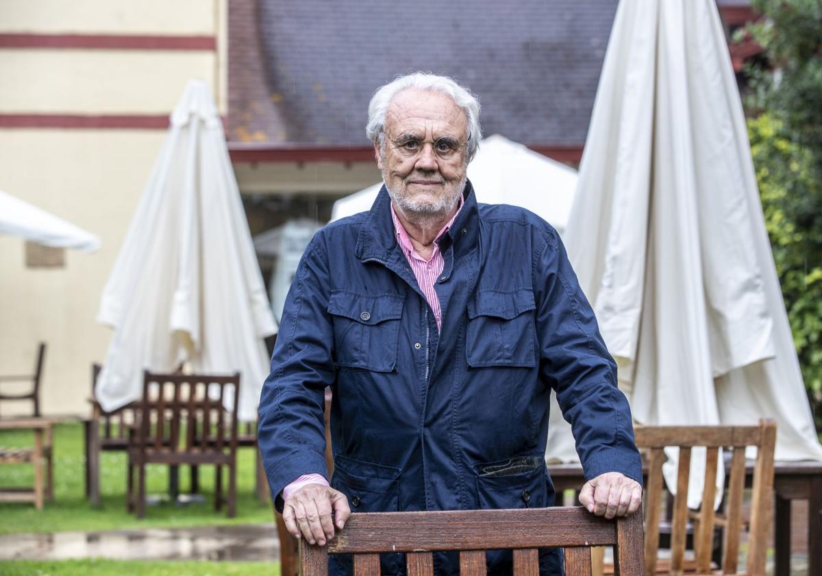 Manuel Gutiérrez Aragón, en La Magdalena, donde protagonizó una nueva sesión de los Martes Literarios de la UIMP.