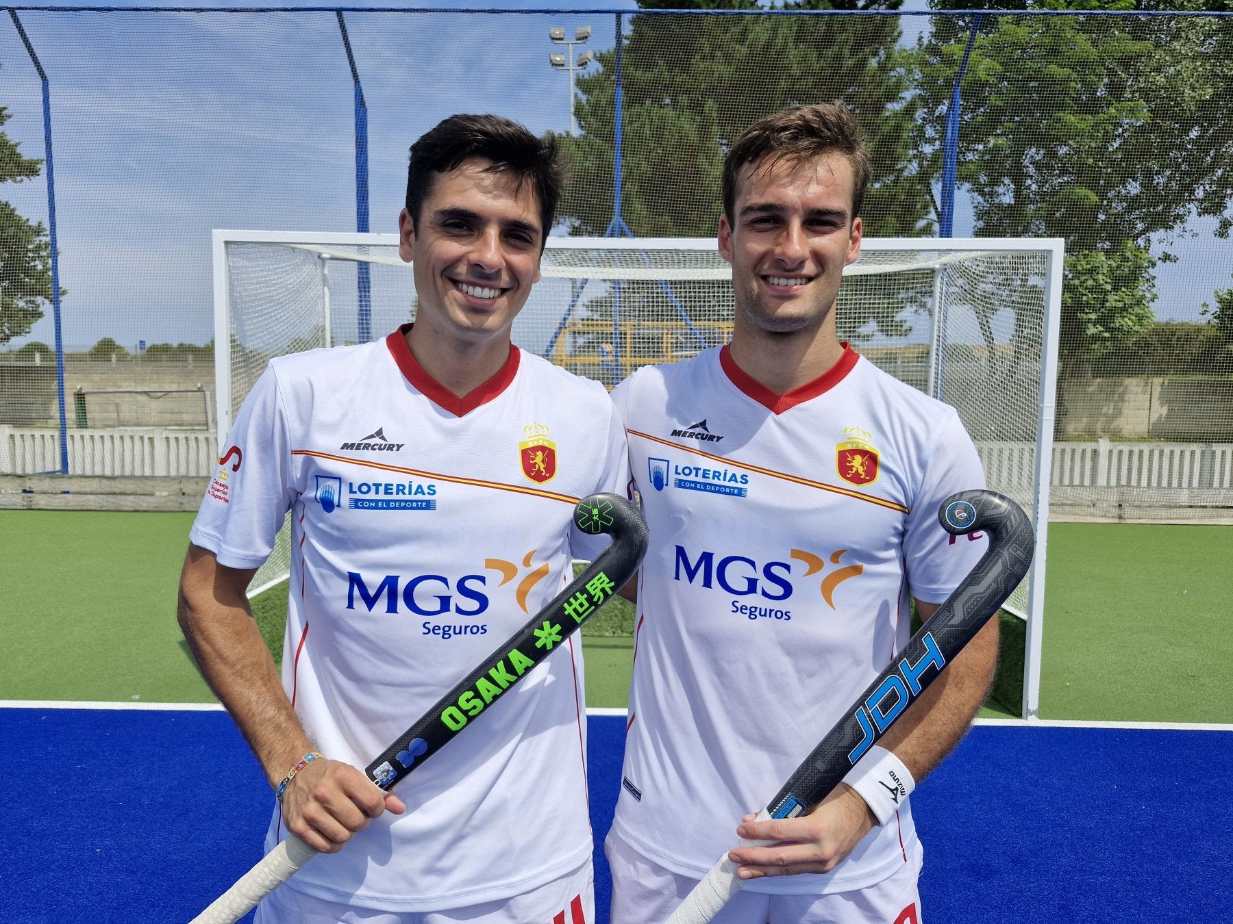 Nacho Rodríguez y Álex Alonso, los dos jugadores cántabros en los Redsticks.