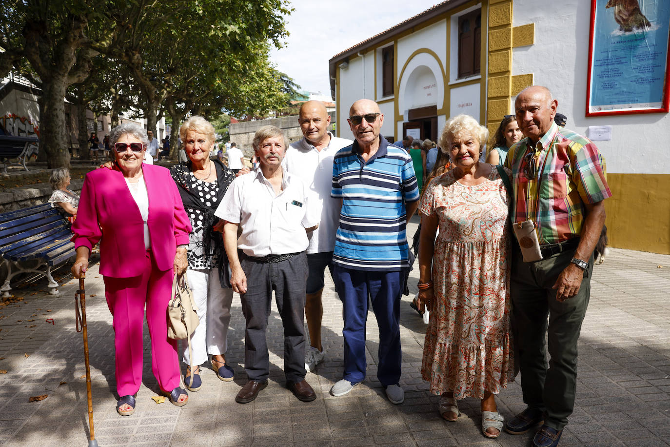 María del Pilar Cuartango, María Jesús Bueno, Pedro Pérez, Juan Carlos López, Abilio González, Cándida Martínez y Alberto Ramos.