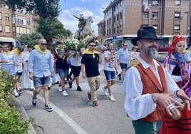 El jueves, la imagen de Santiago Apóstol recorrerá las calles del pueblo.