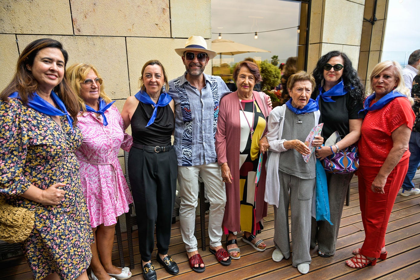 María Fuente, Marián González, Eugenia Cuenca-Romero, José Luis Callejo, Ana Torner, Gloria Torner, Gloria Pereda y Mariluz Fernández.