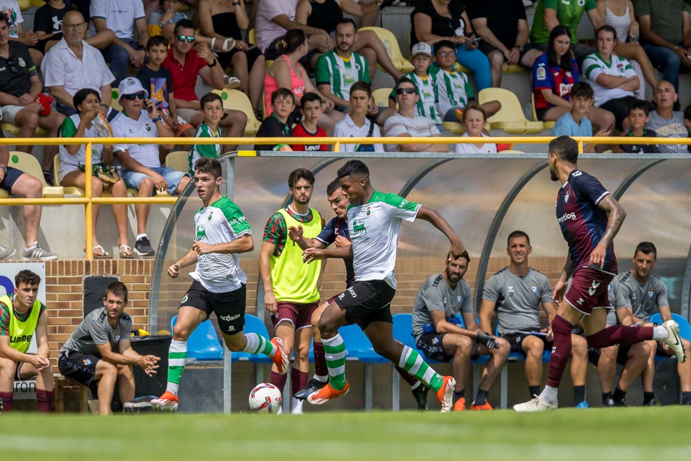 Jeremy fue uno de los jugadores destacados durante la primera mitad del partido. 