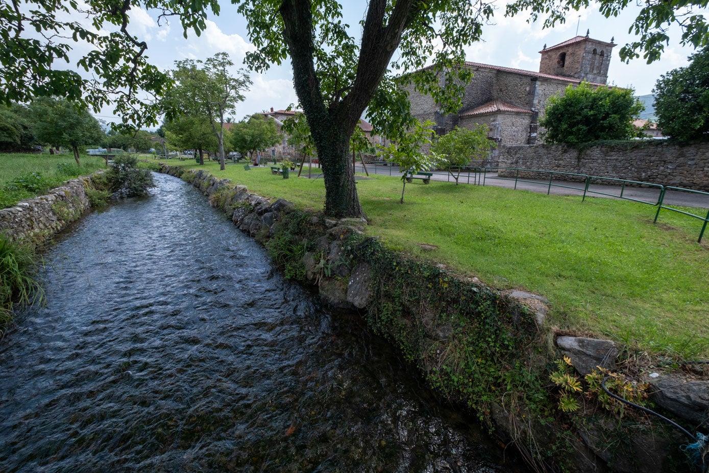 El manantial de La Pila que abastece a la ciudad de Santander