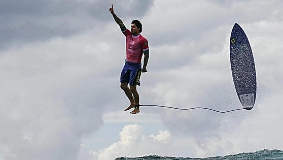 El surf regala la mejor foto de los Juegos